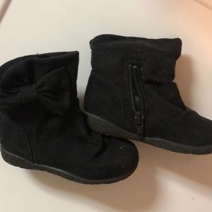 Black suede bow boots